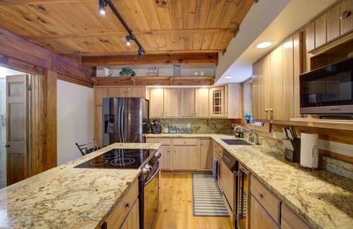 Nineveh Apartamento | Spacious and secluded Brown County Cabin!