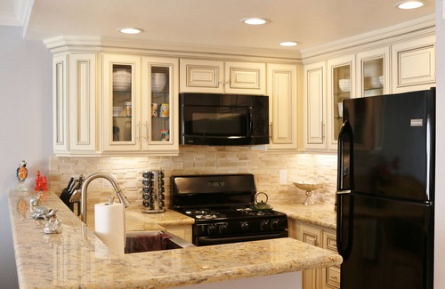 Hermosa Village Casa | Al otro lado de Disney, recientemente remodelado, nueva tecnología, comodidades en todo!