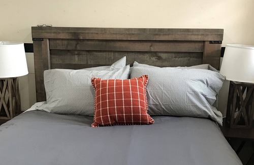 New London Casa | ACTION PACKED LODGE WITH VIEWS and plenty of fun for adults and kids.