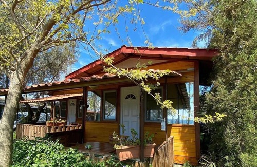 Ayvalik Chalet De Esquí | Ada Camp Otel