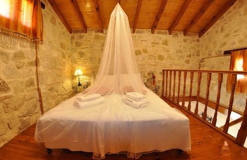 Mpogdanatika Hotel | Casita pequeña: M2 | 2-3 personas