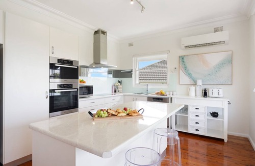 Kiama Downs Casa | Adelong — Stay 3 Pay 2