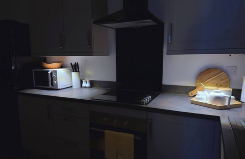 Burton on Trent Casa | Adeluxe Home - Entire Luxury 2-Bedroom House