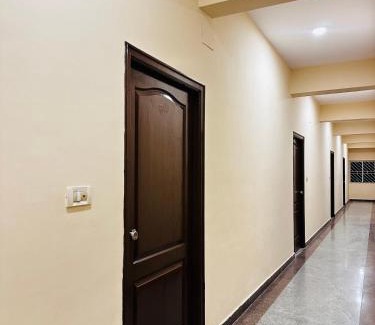 Mysore Cabina | ADH Amilia Comforts