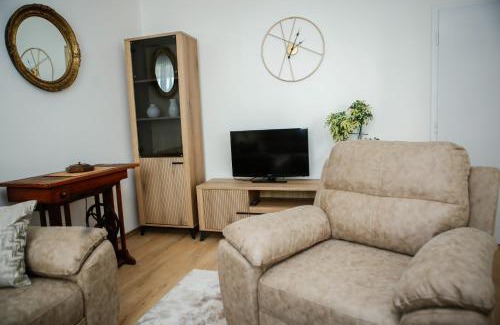 Konjic Apartamento | Adi apartment in town centar