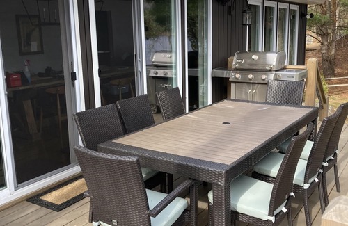 Wells Casa | Adirondack Lakefront Getaway. Newly renovated,Fireplace,Game room,30 min to Gore