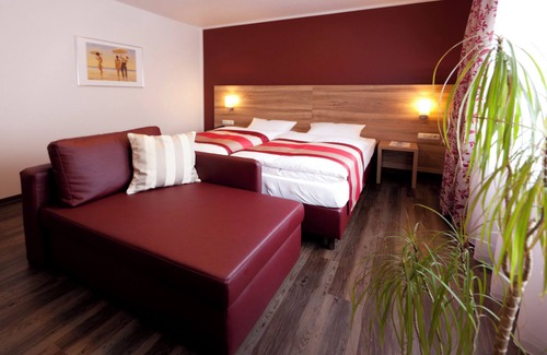 Nippes Cama Y Desayuno | Adolph Bäckerei und Gastronomie GmbH & Co. KG