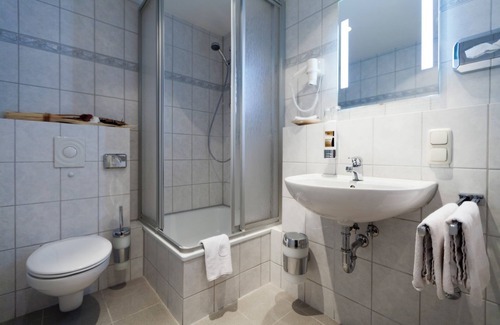 Nippes Cama Y Desayuno | Adolph Bäckerei und Gastronomie GmbH & Co. KG