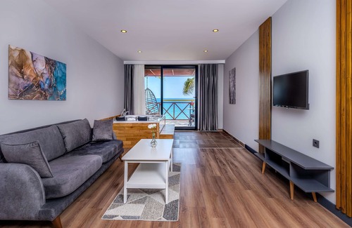 Side Hotel | Adora Calma Beach Hotel - Adults Only