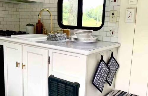 Denham Springs Casa | Adorable 1 bedroom camper