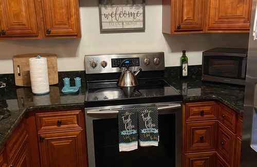 Palm Harbor Villa | Condominio adorable- 5 millas de la impresionante isla de la luna de miel! Barrio exclusivo!