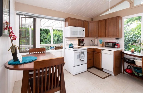 Kona Palisades Apartamento | Adorable Ohana Guest House con Lanai