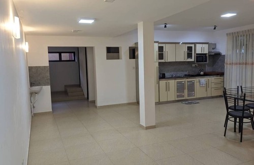 Battaramulla Apartamento | Adorable hideout in a peaceful Colombo Suburb within proximity to shopping