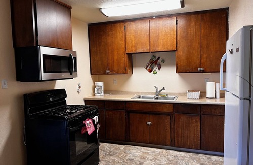 Stockton Casa | Adorable Home for Family.