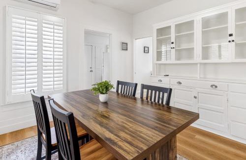 Pasadena Casa | Adorable Pasadena Bungalow