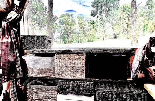 Burbank Casa | Adorable (Teeny!) Tiny House, Beautiful Views