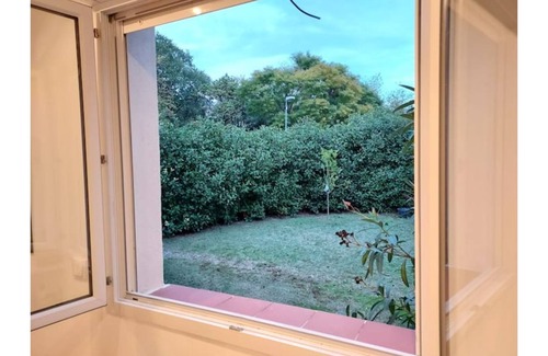 Saint-Menet Apartamento | Adorable studio 25m² very quiet with parking
