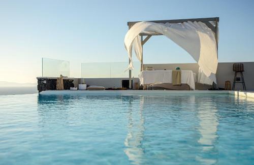 Tholos Hotel | Adorno Oia