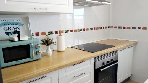 Peñíscola Apartamento | Adosado con fantásticas vistas al mar y piscina.