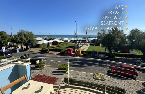 Fano Apartamento | Adriatico Frontemare - free parking sea view!