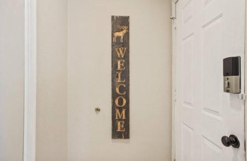 Tahoe Paradise Casa | Adventure Awaits - Pets - Hot tub - Fire pit