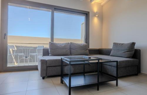 Cesme Apartamento | AEGEAN Apartments - Marina & Chios Island View