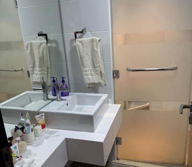 Trade Center Apartamento | Affordable master bedroom hotel apartment