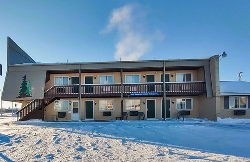 International Falls Hotel | Affordable Comfort with Breakfast Near Scenic International Falls & Top Spots