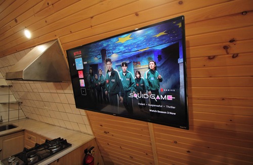 Perry Cabina | aframe in the woods.