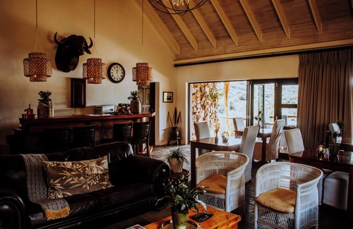 Grahamstown Cabina | African Safari Lodge