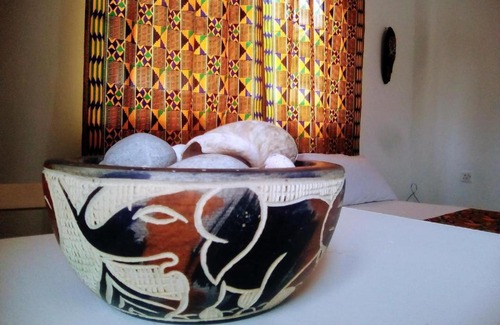 Kokrobite Complejo | African Treasure Beach Resort