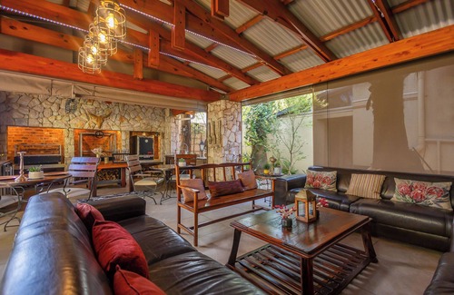 Boksburg Hotel | Afrique Boutique Hotel O.R. Tambo