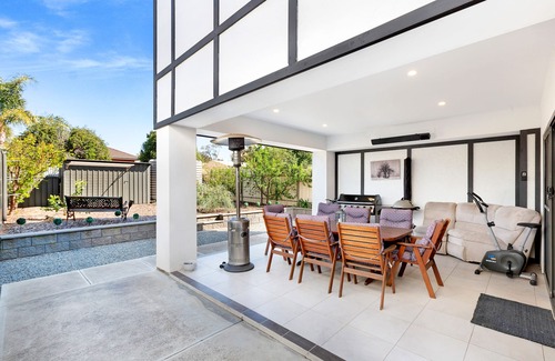 Seacombe Gardens Casa | AGATHAS EN MARION