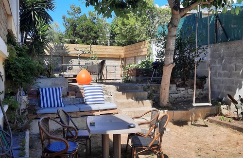 Lorient Casa | Agréable Maison de Ville, Située Quartier Carnel