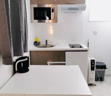 Champeval Apartamento | Agréable studio à proximité de Paris et Henri Mondor