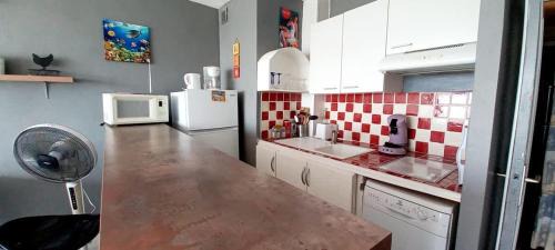 Valras-Plage Apartamento | Agreable studio-cabine vue mer 4 personnes à 20 m de la plage