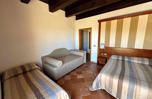 Oriolo Otro | AGRITOURISM CERVINACE
