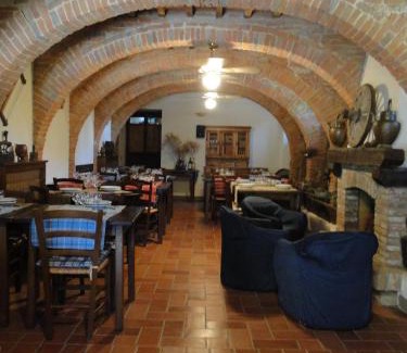 Castiglione del Lago Casa | Agritur Villa Osvaldo Castiglione del Lago Perugia Piscina acqua salata possibilità colazione