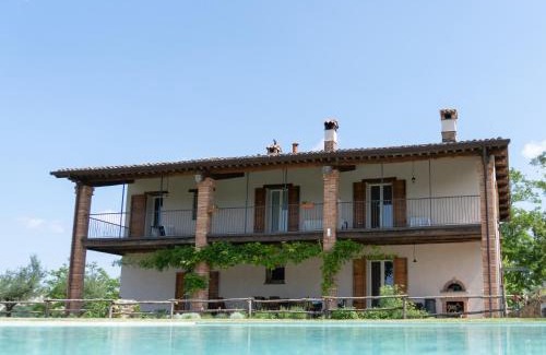 Oriolo dei Fichi Casa | Agriturismo Camponovo