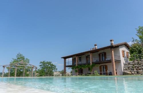 Oriolo dei Fichi Casa | Agriturismo Camponovo