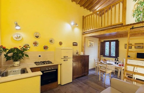 Donoratico Casa | Agriturismo Ceralti - Ginestra