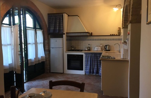 Monteguidi Otro | Agriturismo Erta - Apartamento Rosa