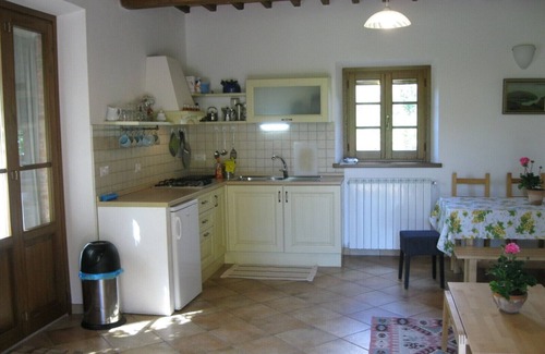 Montepulciano Casa | Agriturismo Il Salarco: cabaña de dos habitaciones y dos baños