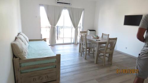 Carhué Apartamento | Aguas Calmas