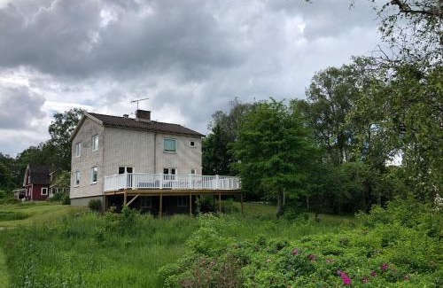 Agunnaryd Villa | Agunnaryd village holiday home - close to lake