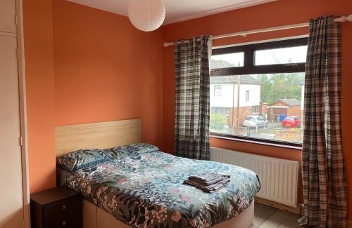 Ormeau Apartamento | Ailes Apartment - Free parking