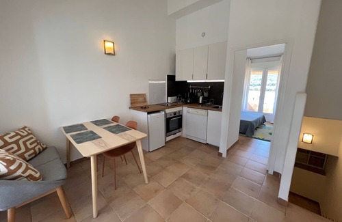 Porto-Vecchio Apartamento | Dúplex climatizado con vistas al mar y piscina climatizada en Porto-Vecchio