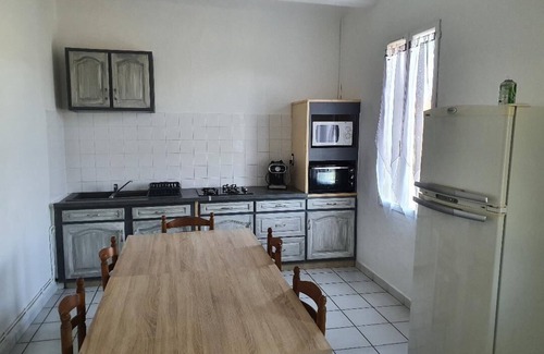Saint-Ambroix Casa | Air-conditioned gîte at the gateway to the Cévennes