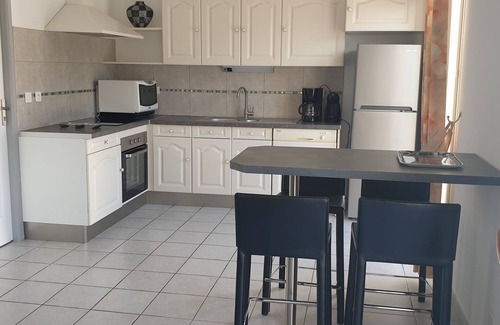 Saint-Andre Villa | Air-conditioned villa with private pool