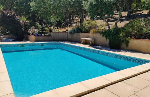Torderes Casa | Air-conditioned villa with swimming pool among the cork oaks.